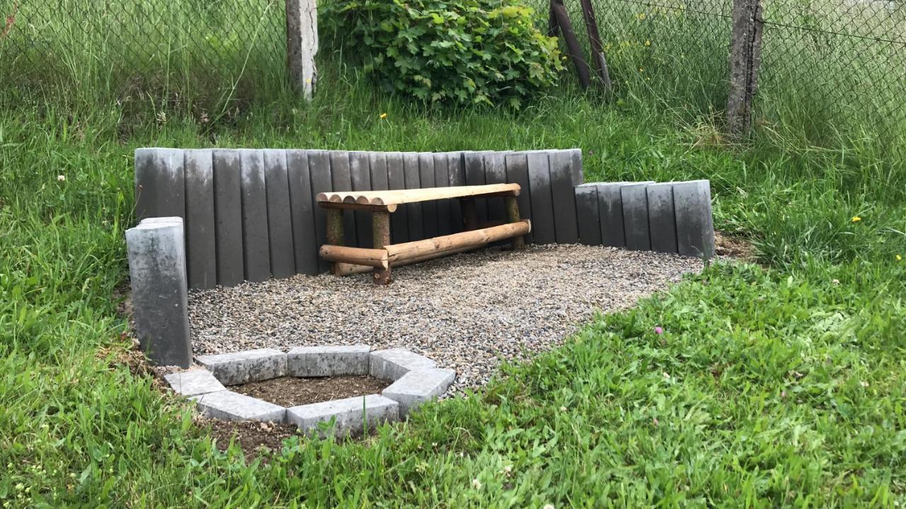 Apartman Na Kopci Krucemburk エクステリア 写真